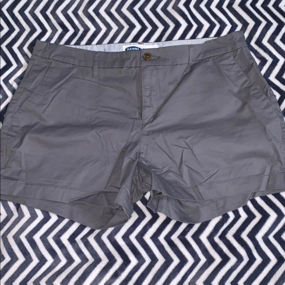 Old Navy Everyday Short